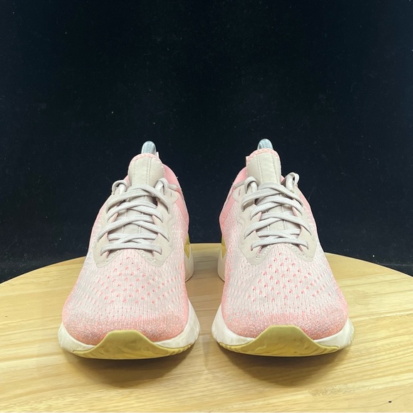 Nike Odyssey React Women's 7.5 Running Shoes Desert Sand Pink White AO9820-002 - Picture 3 of 11